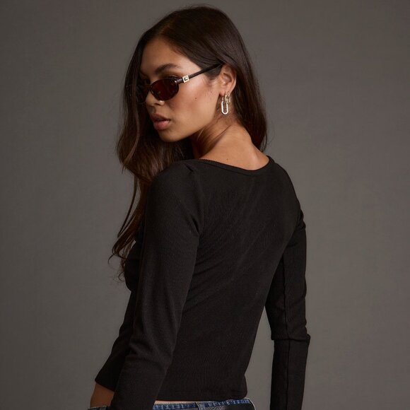 12th Tribe Matti Black Boat Neck Top Size S - Picture 2 of 3